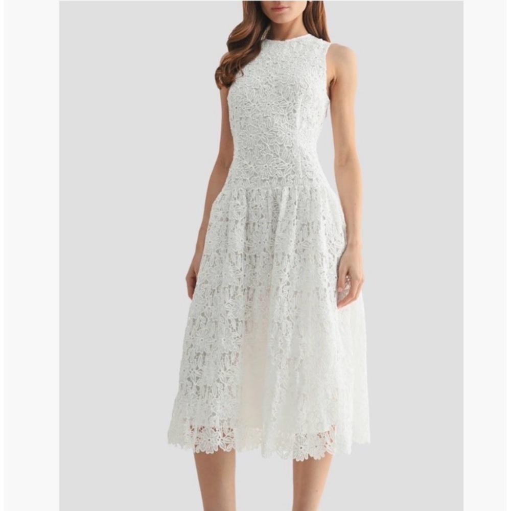 NWOT Mila Mae White Dress Size Small